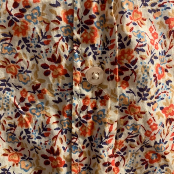 Lauren Conrad LC Floral Button Down Long Sleeve - Picture 4 of 7